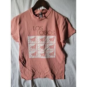 Los Lobos   band   t shirt size   small  salmon pink